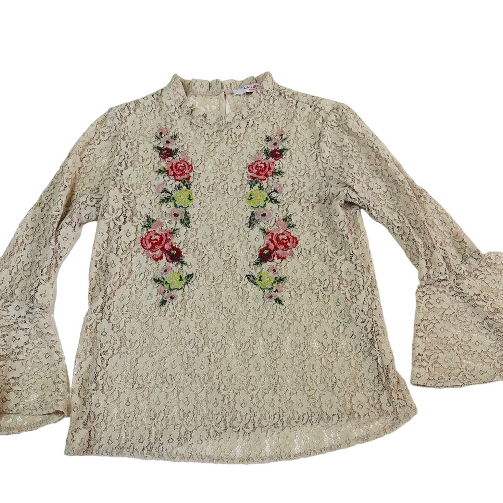 cklass top lace beige size M super fashion